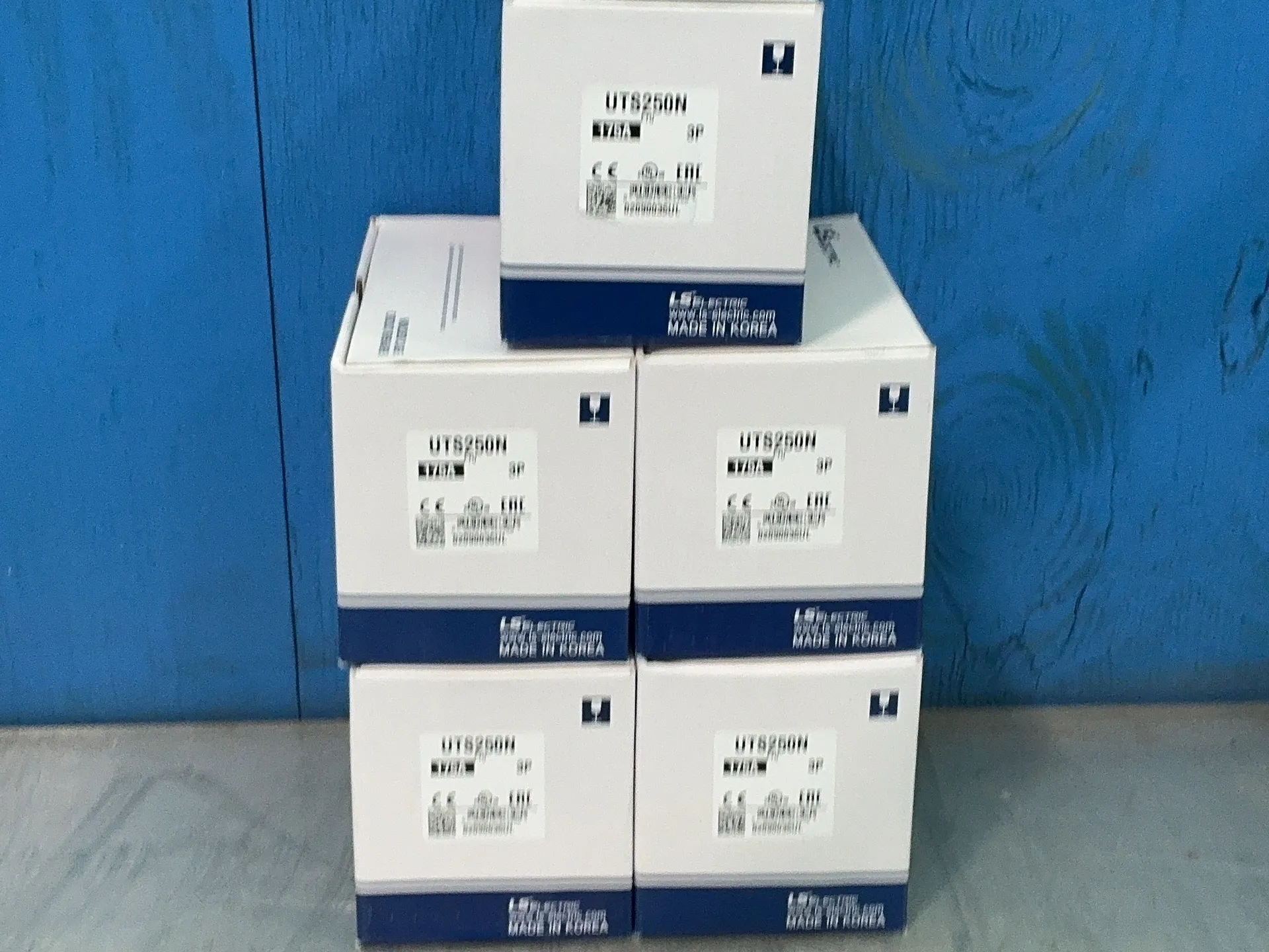 175 Amps, Leroy Somer Electric #UTS250N, Molded Case Circuit Breaker, 240/480/600 VAC, new, LOT of 5 - Image 5