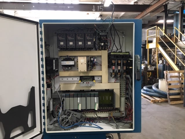 30 Ton, Carver/Wabash, 2 openings (6.5"-10" each), 6" stroke, 9" x9" elec.pltns, 2 HP, PLC, #2589 - Image 5