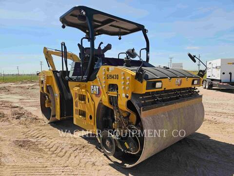 Caterpillar CB15, Compactor, 1055 hours, S/N: M9401164, 2024 - Image 2