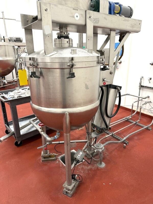 50 gallon Lee Industries #50D12T, Tri-Mix jacketed mix kettle, tilt-out agitation, full vacuum @ 260&deg;F, 40 - Image 2