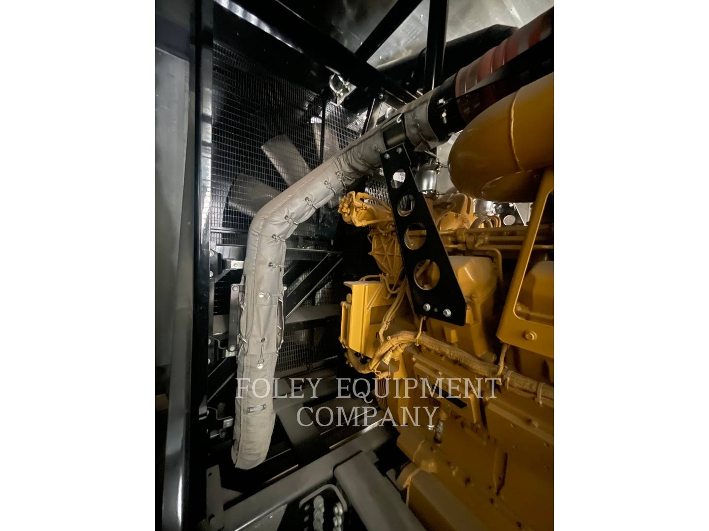 2000 KW Caterpillar #3516C, diesel generator set, standby, 12,470 Volts, 300 hours, Tier 2, ACS enclosure - Image 6