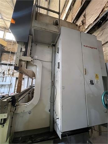 247 Ton, LVD Salvagnini #PPEB-220/4270, hydraulic press brake w/ KUKA KR 150 robot, 14' overall, 145.6" - Image 6