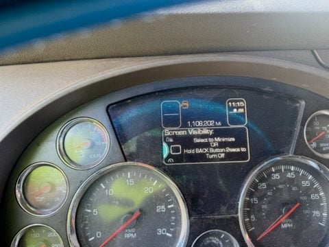 Kenworth #T680, Class 8 sleeper semi tractor, diesel, 1,108,202 miles, 2017 - Image 2