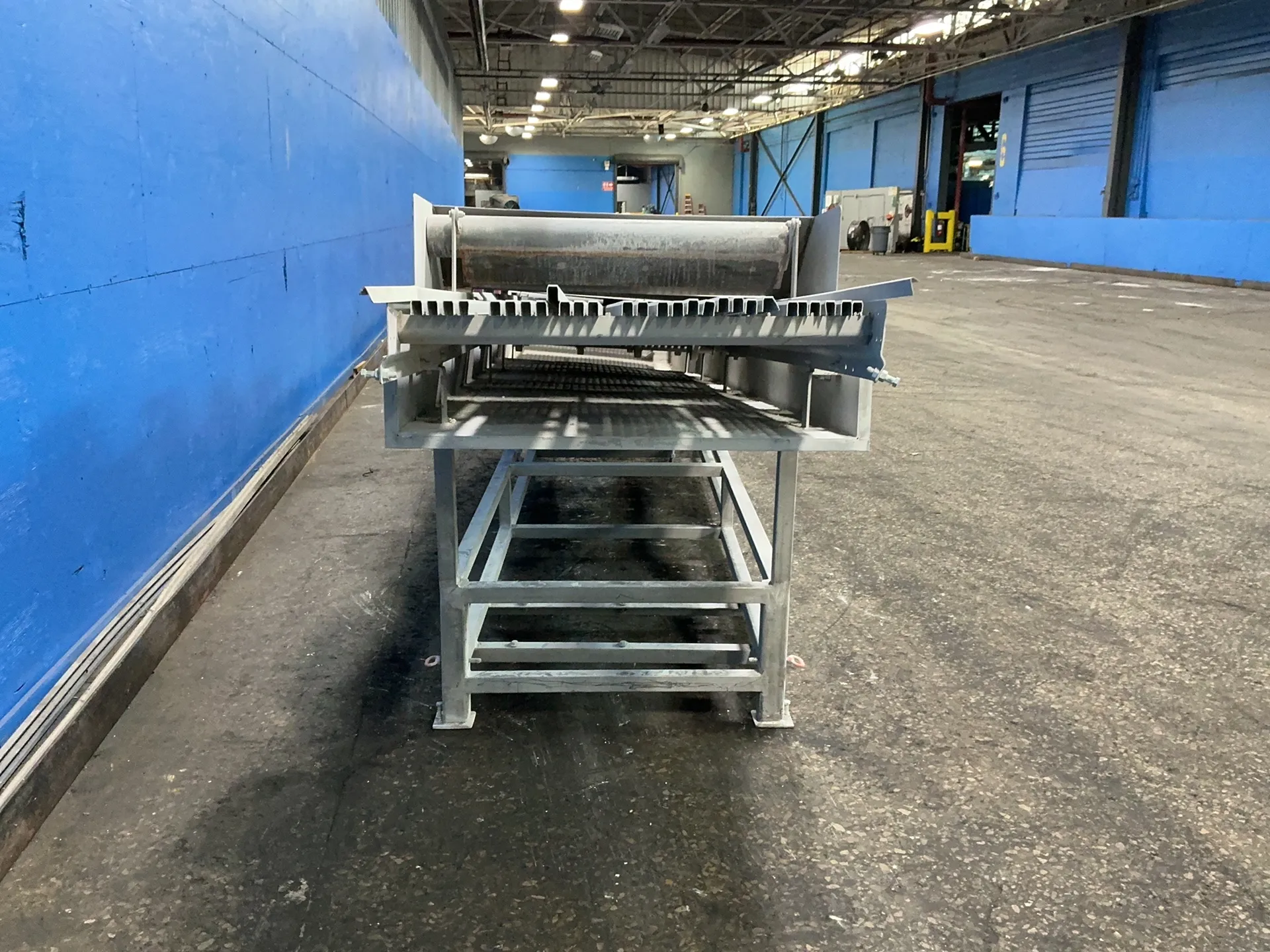 32" x 205", cooling conveyor, 245 gallon tub - Image 6
