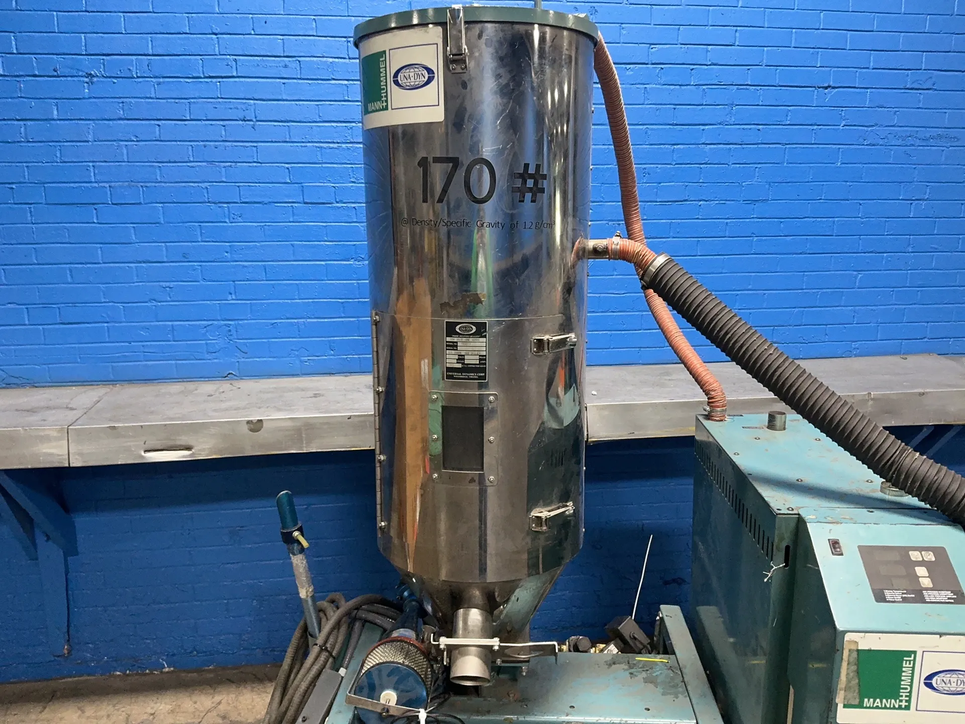 Una-Dyn #TSCA1111, dehumidifying hopper dryer, 100 lbs - Image 2