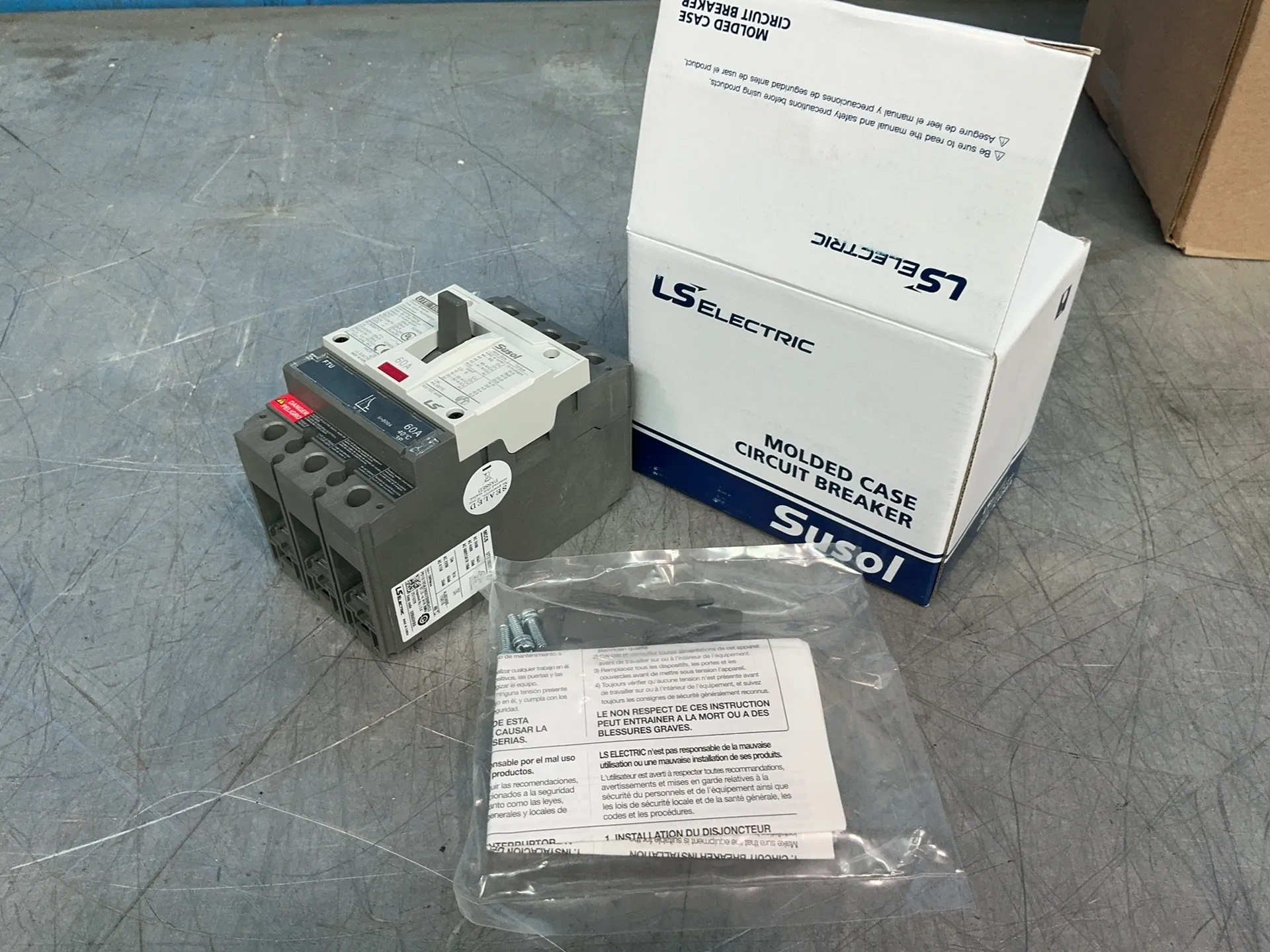60 Amps, Leroy Somer Electric #02050249UL, molded case circuit breaker, LOT of 4, new - Image 2