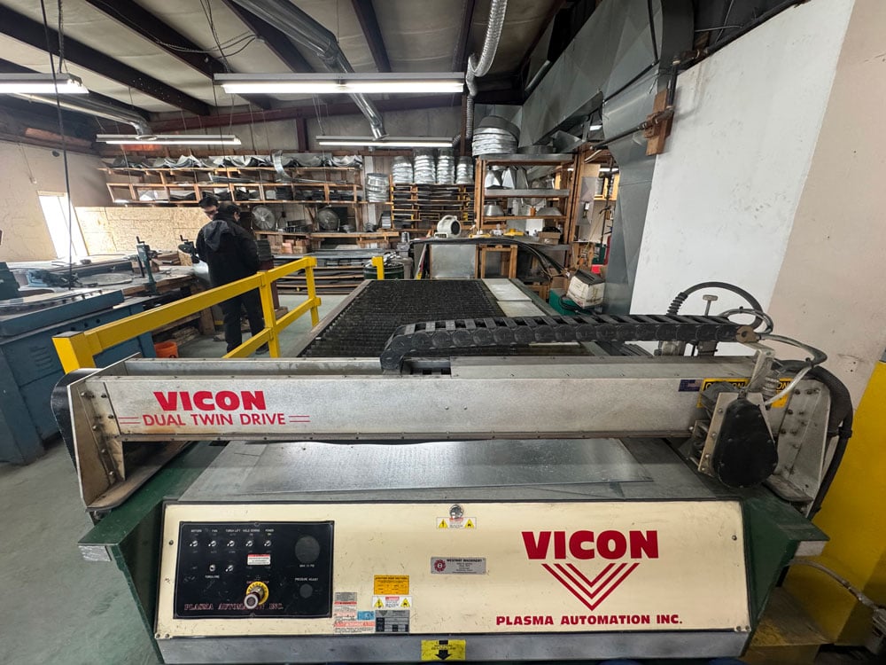 Vicon #8000-STD, CNC plasma cutting system, 5' x 10' cutting capacity, Powermax 1000 45 amp, 1000 IPM, ViSoft - Image 2
