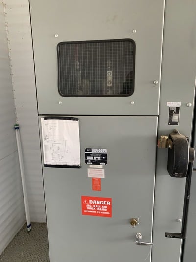 Federal Pioneer, MCC, 600 Amp., 4160 Volts, 3 phase, skidded, housed, heated, AS IS - Image 6
