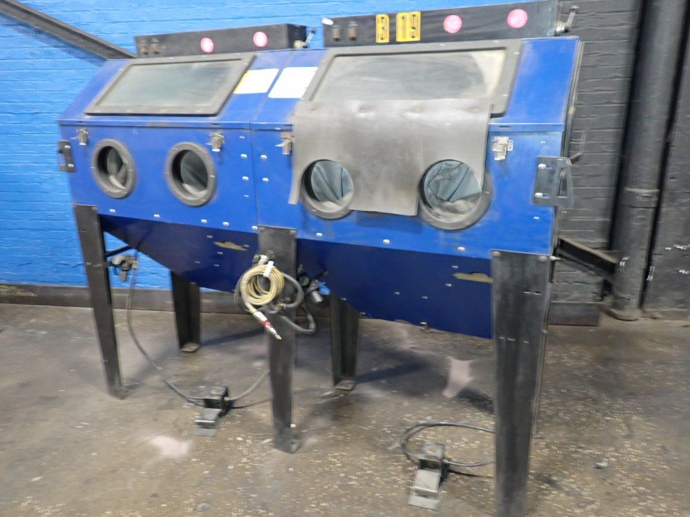 35" x 22" x 20" blast cabinets, 2-piece unit - Image 1