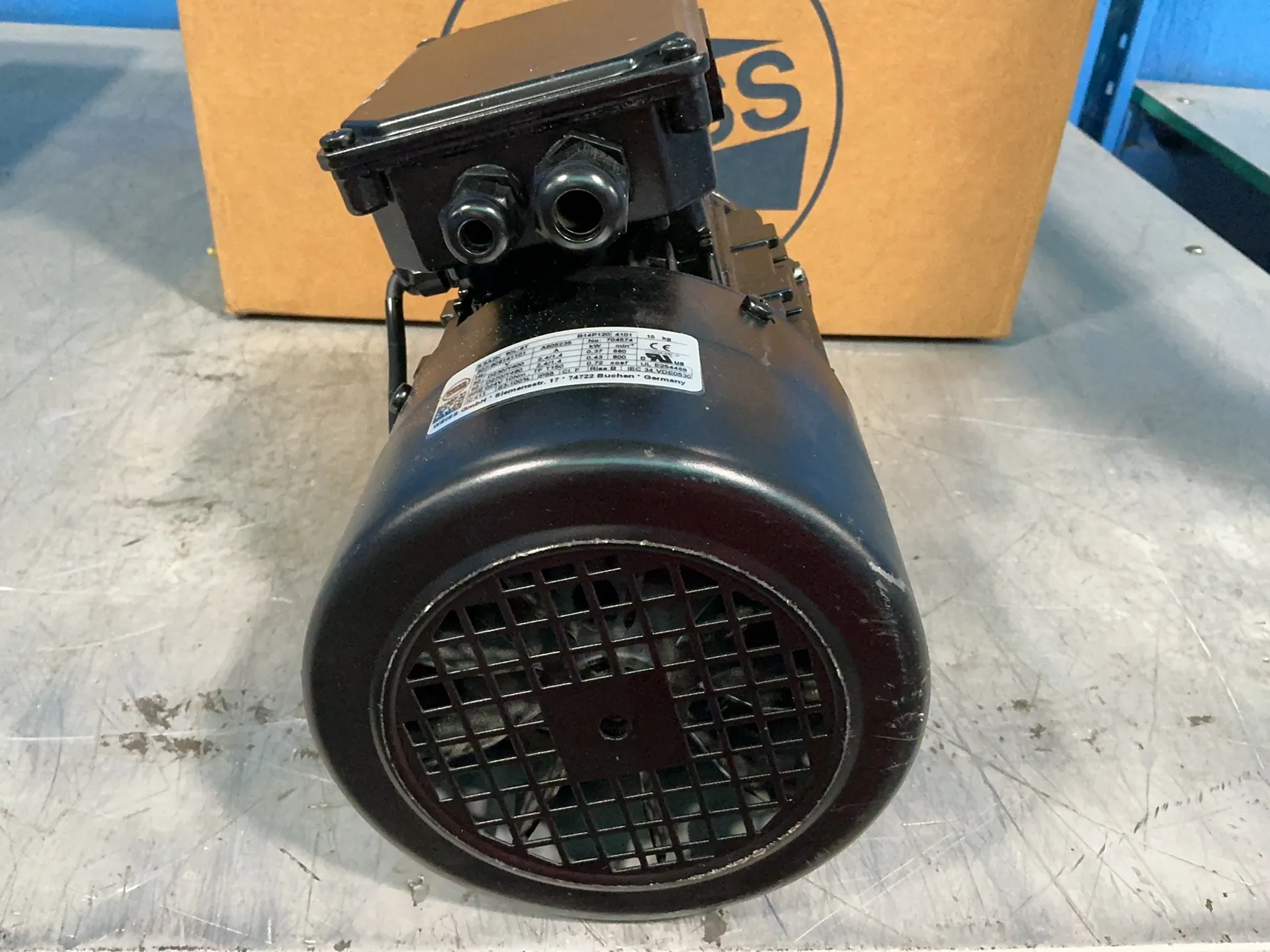 0.37/0.43 HP KW RPM 660/800 Weiss #5.5AZK-80L-8T (B14P120), brake motor, 2.4/1.4 Amps, Multi-Voltage, IP55 - Image 3