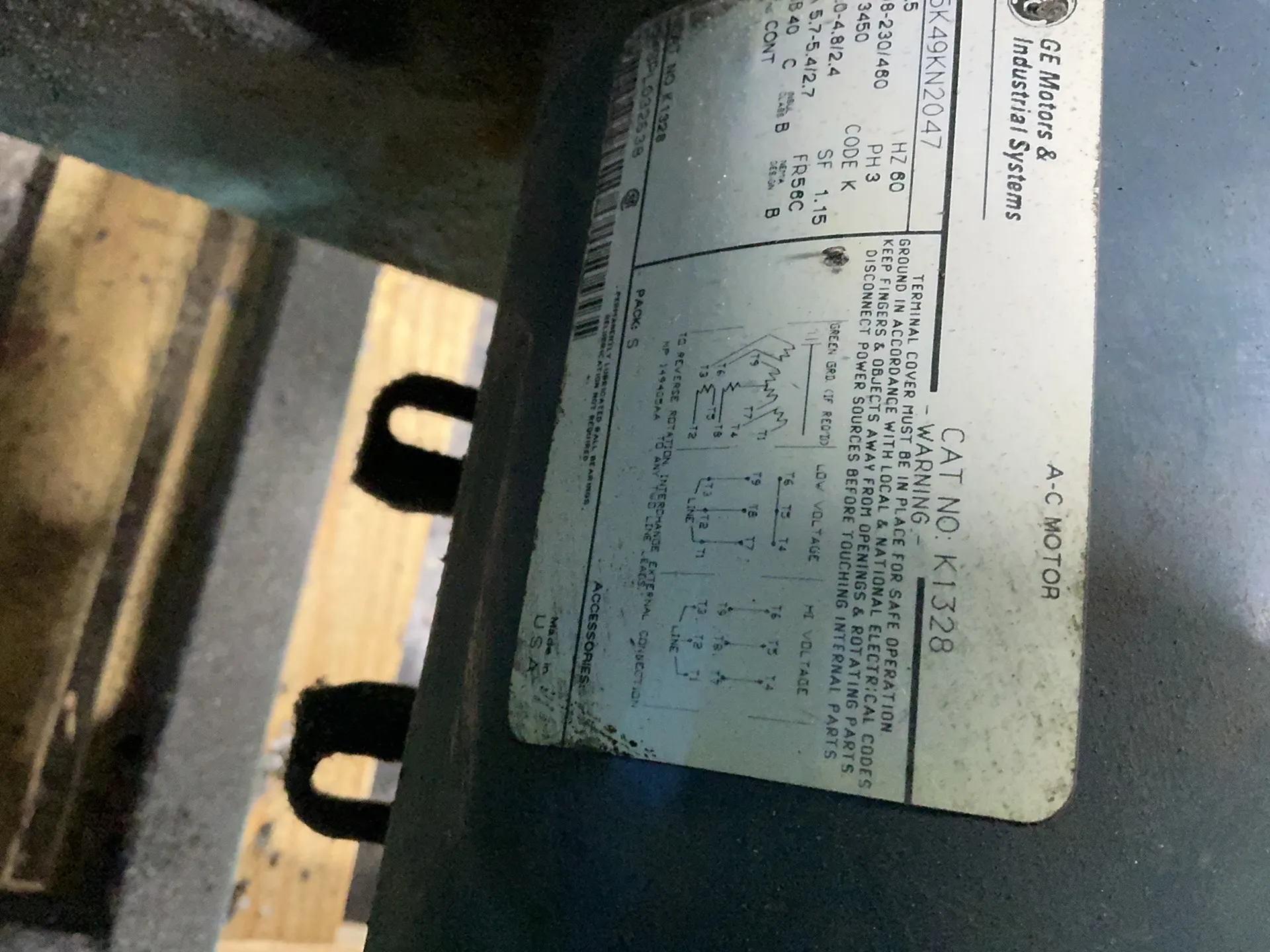 Una-Dyn #DHD-11, dehumidifying hopper dryer, 42 KVA, 1.5 HP, 3450 RPM, digital display, 208 V., 3 phase - Image 4