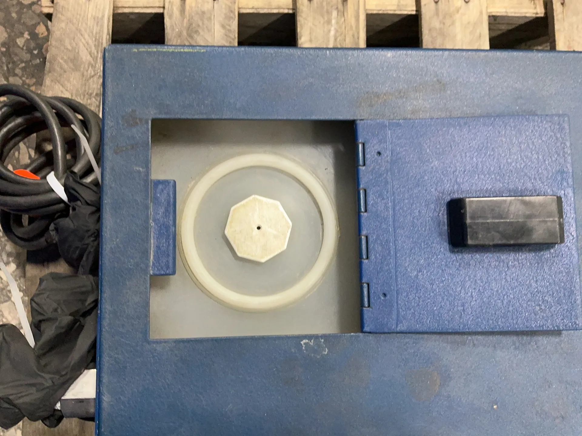 Noah Precision #2002, chiller, digital display, 25 A, 115 V., 1 phase - Image 4