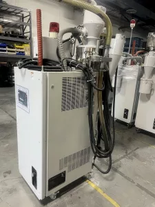 Matsui #MJ3-25J, Dryer w/ Hopper, 25 lb./hr., 23 cfm, 55 lb. hopper capacity, 176°F-320°F temp. range, 2.1 - Image 2
