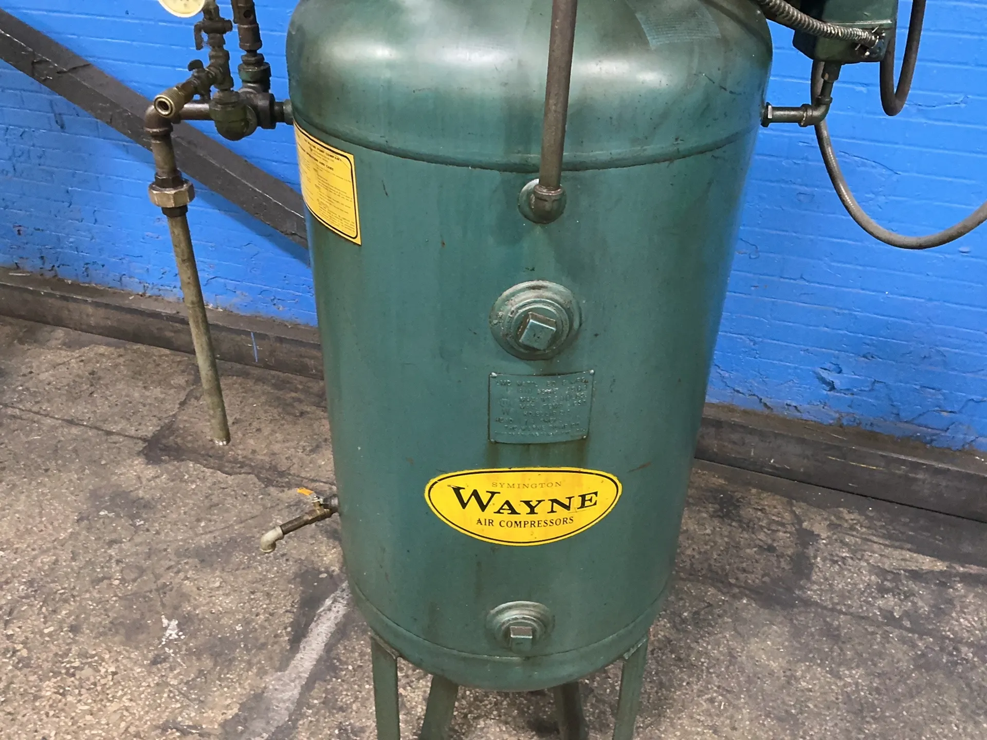 5 HP Wayne #6200-3VU, air compressor, tank mounted, 75 gallon, 1760 RPM, 208-220/440 V., 3 phase - Image 6