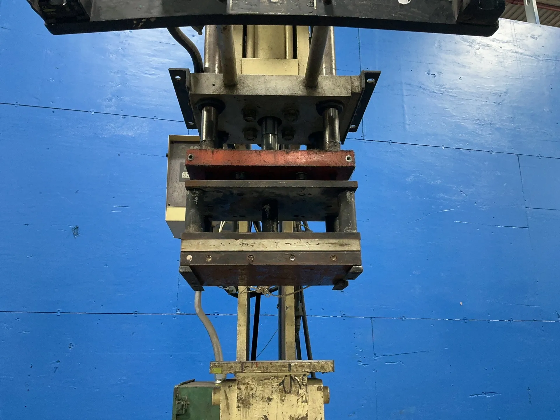 Acromark #830SP-10, hot stamp press, 3000 psi, 11 gallon portable air tank, digital displays, 480 V. - Image 3
