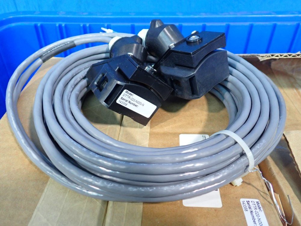 Dynasonics #DTTR-020-N000-N, Flowmeter Transducers, LOT of 2, new - Image 2
