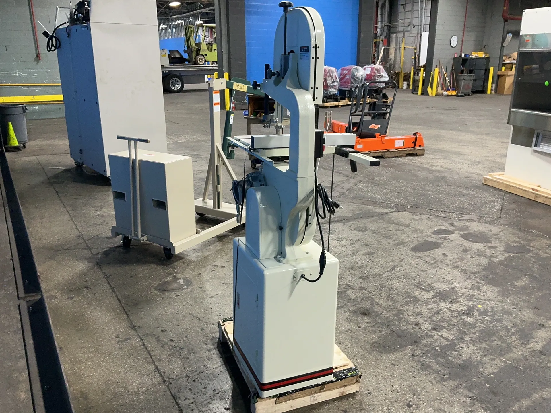14" Jet #JWBS-14CS, vertical band saw, 15" x 15" table, 1720 RPM, 115/230 V., 2008 - Image 4