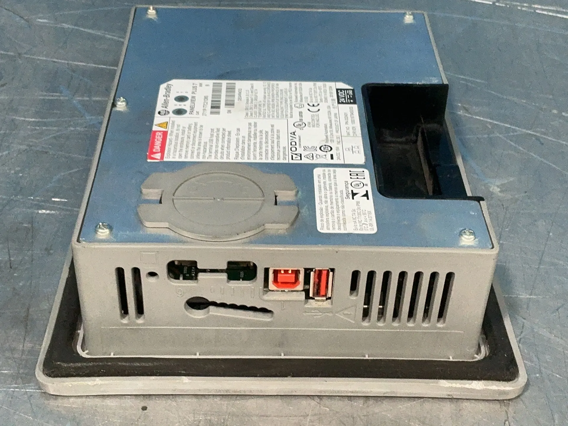 Allen-Bradley #2711P-T7C21D8S, PanelView Plus 7 operator panel, 24 Volts DC - Image 4
