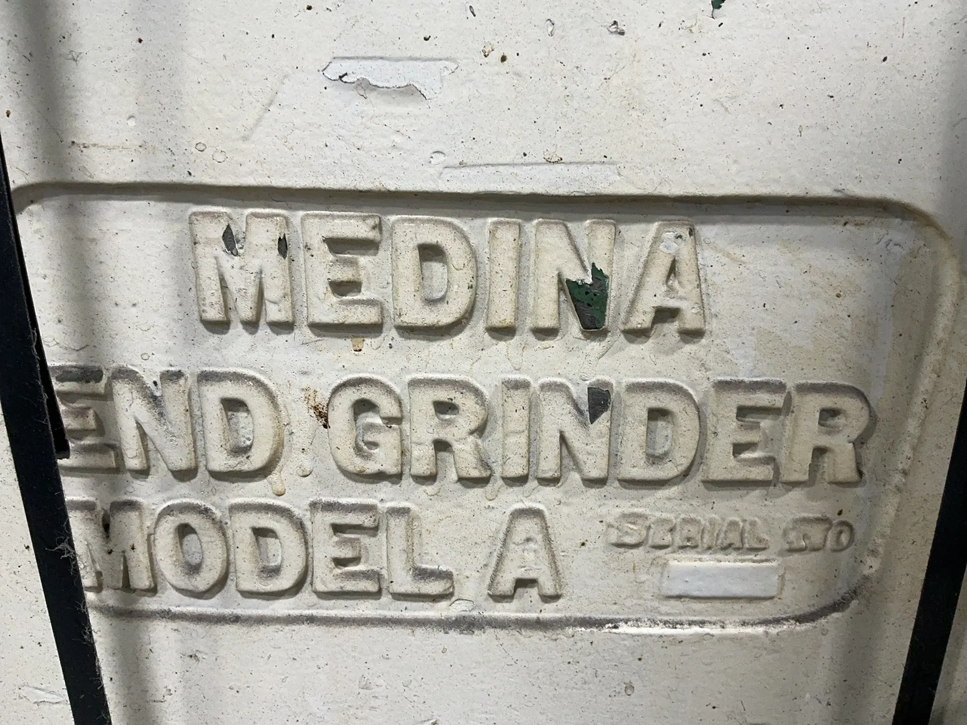 Medina #A, end grinder, 6" x 14" magnetic chuck, 1-1/2 HP, 3600 RPM - Image 5