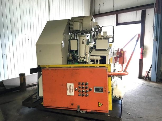 1" Ajax upset forging machine, 100-200 Tons upsetting/grip force, 90 SPM, 6" stroke header, 7-1/2 HP, approx. - Image 3
