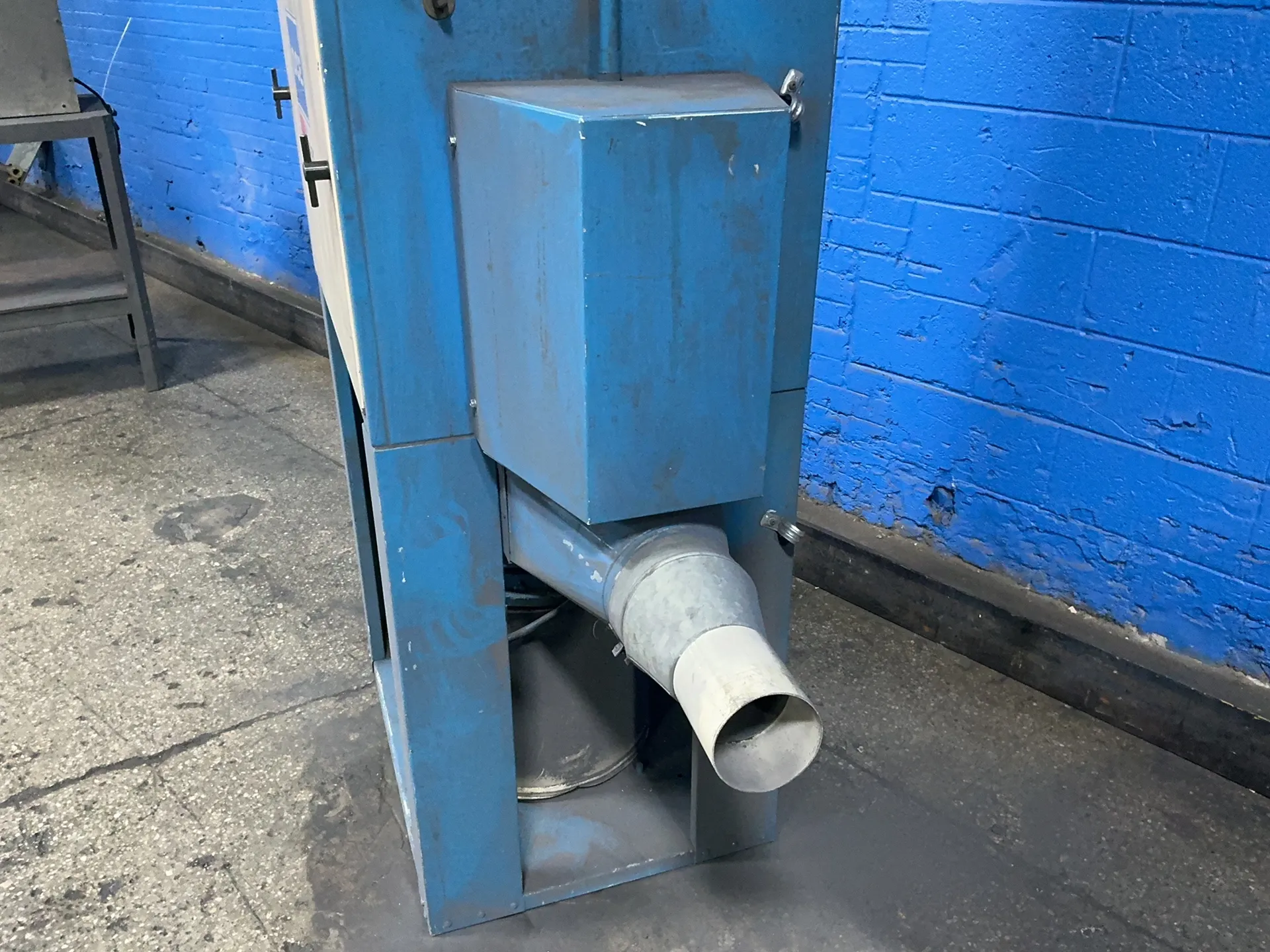 DCE #UMA102K3AD, Dust Collector, 2 HP, 230 V. - Image 4