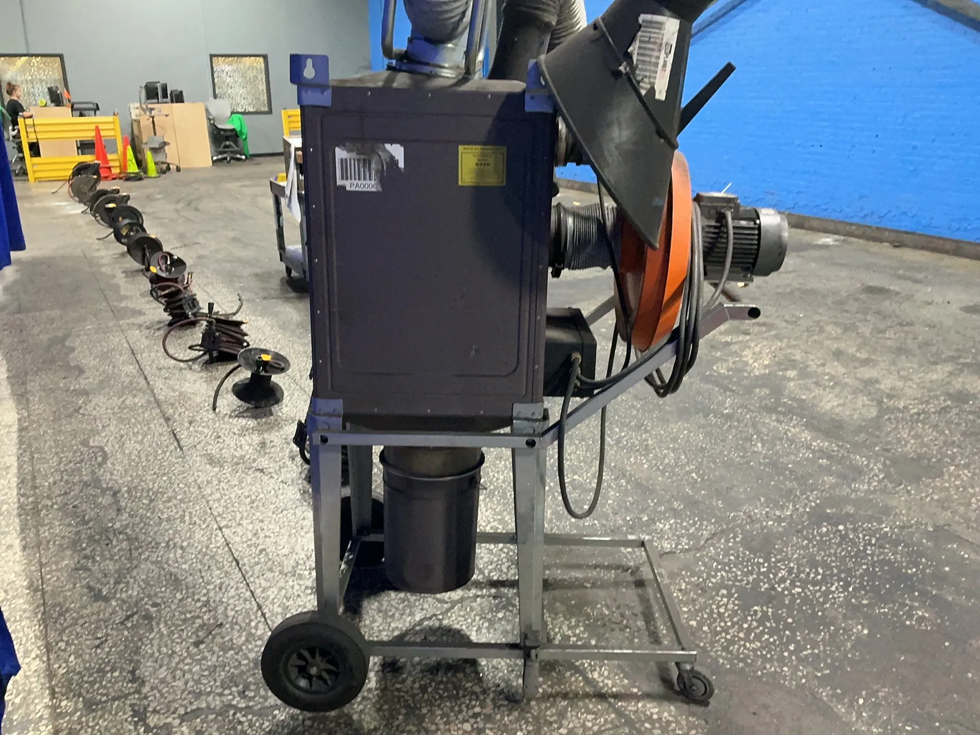Nederman #601063, Portable Smoke Eater, 2.2 KW, 3460 RPM, 230/460 V. - Image 2
