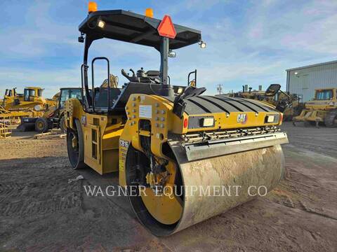 Caterpillar CB16, Compactor, 600 hours, S/N: HP501058, 2024 - Image 4