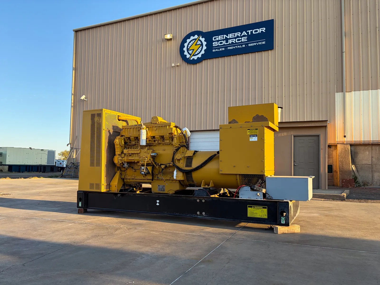 400 KW Caterpillar #3406B, diesel generator, open enclosure, 480 Volts, 1636 hours - Image 1