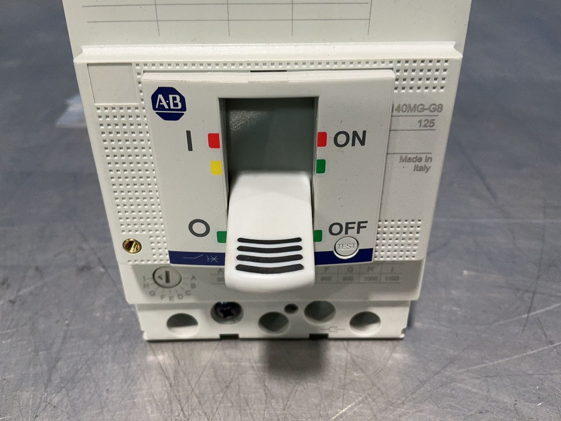 125 Amps, Allen-Bradley #140MG-G8P-D10, Instantaneous Trip Circuit Breaker - Image 5