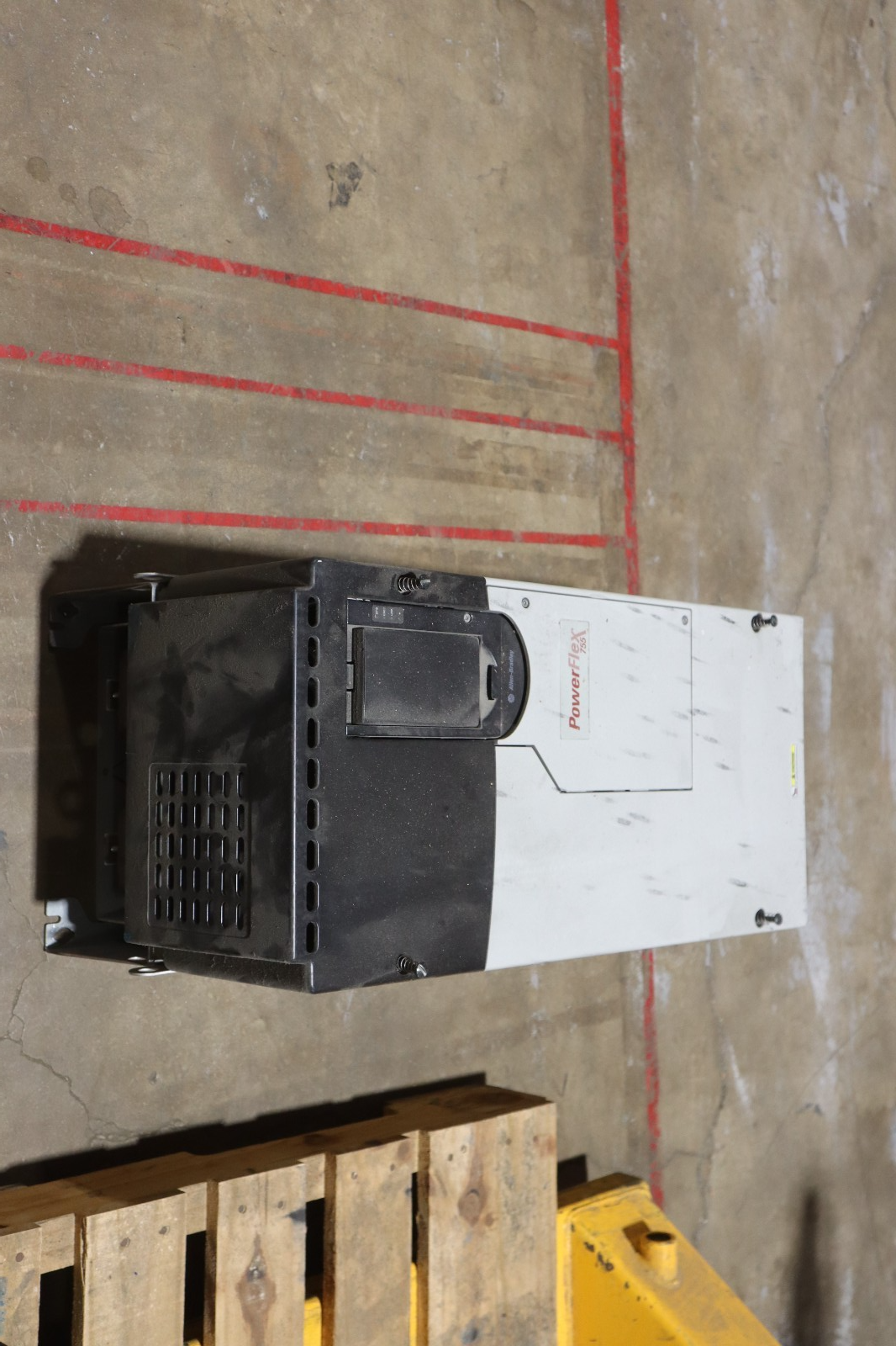 100 HP Allen-Bradley #20G1AND125JA0NNNNN, powerflex 755 ac drive (2 available - Image 6