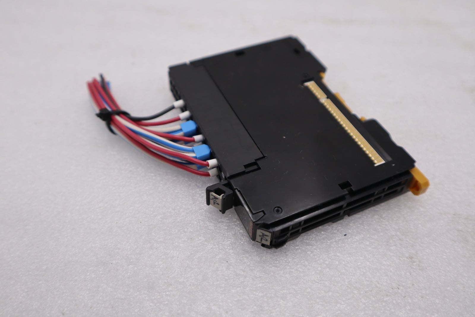 Omron #NX-AD4208, Analog Input Unit (25 available) - Image 4