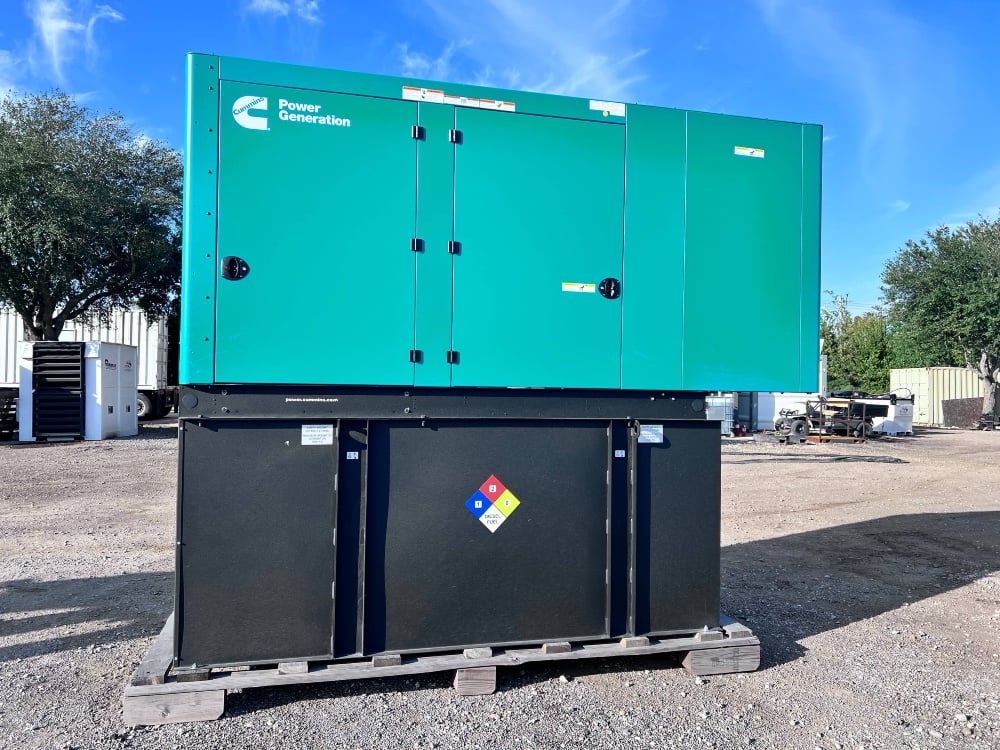 200kW, Cummins C200D6D Standby, Tier 3, sound attenuated enclosure, 277/480V, 0 Hours, 2026, $69.9k - Image 1