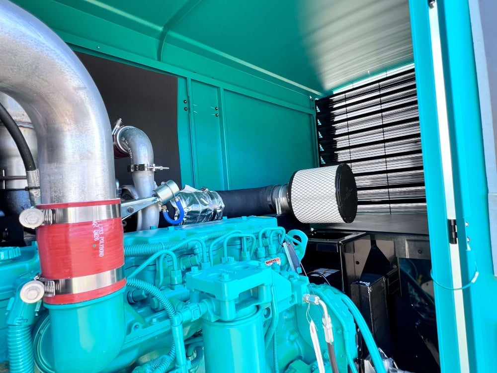 200kW, Cummins C200D6D Standby, Tier 3, sound attenuated enclosure, 277/480V, 0 Hours, 2026, $69.9k - Image 4