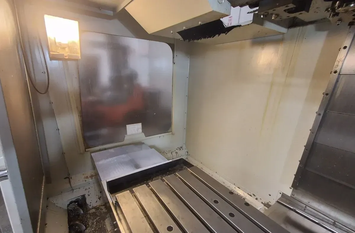 Haas #VF-3B, 4-Axis CNC Vertical Machining Center, 40" X, 20" Y, 25" Z, 48" x 18" table, 30 HP, 10,000 RPM - Image 7