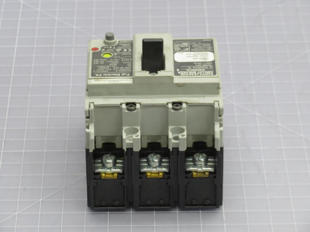 10 Amp, Fuji #SG53RCUL, circuit breaker, 50 AF, 3 Pole, 240 Volts, 50/60 Hz - Image 1
