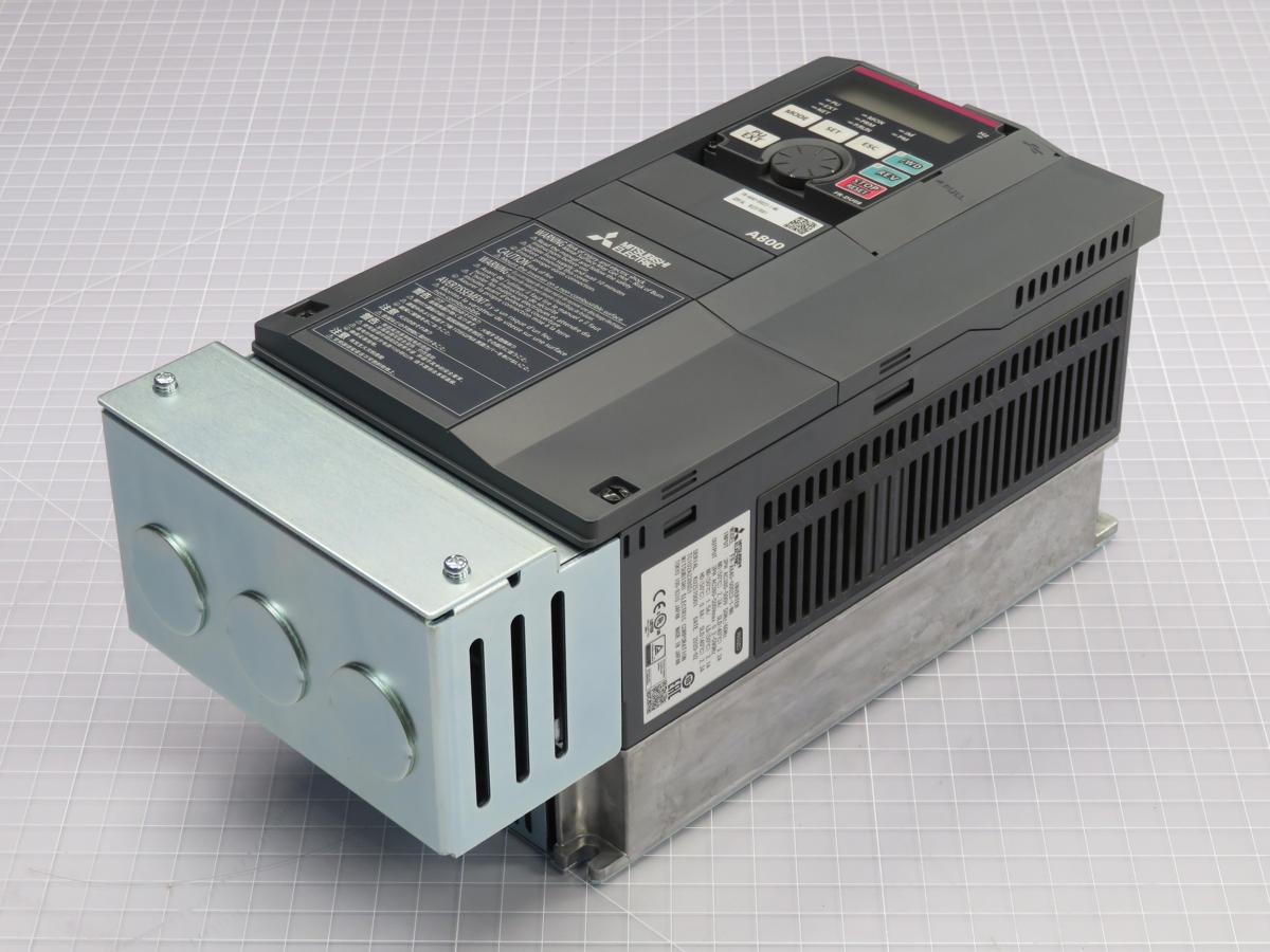 1/2 HP Mitsubishi #FR-A840-00023-1-N6, FR-A800 Plus series inverter drive, 0.4 KW, 1.5 Amp, 380-500 Volts, 3 - Image 2