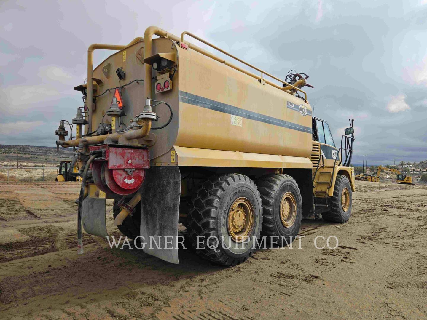Caterpillar 730, Water Wagon, 9763 hours, S/N: B1M04049, 2013 - Image 3