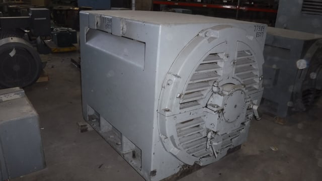 800 HP 600 RPM General Electric, Frame 8507S, DPSB, 4160 Volts (2 available) - Image 2