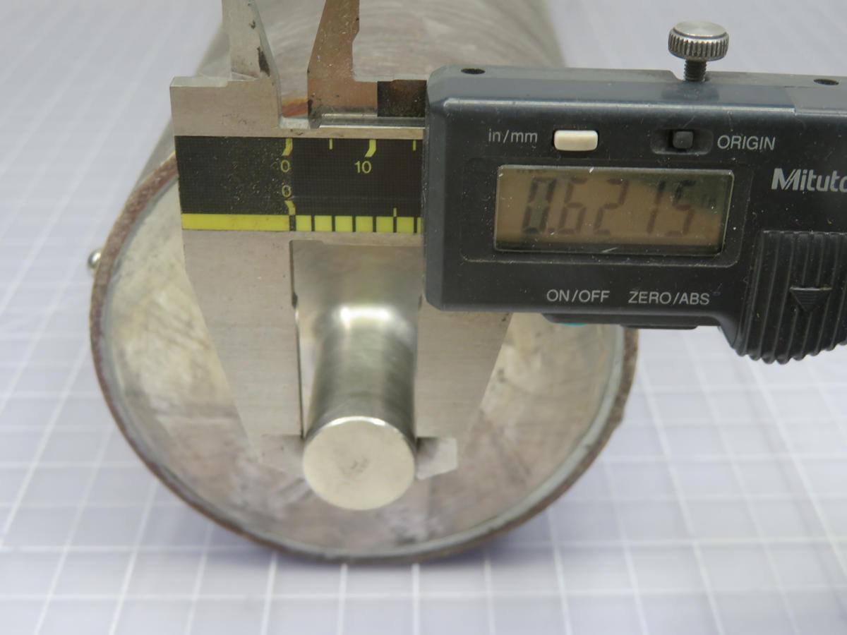 Eaton #FA9H50, NX fuse mounting, code 9, 50 Amp, 27 KV, 35 KA interrupting rating - Image 1