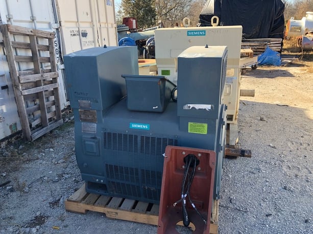 600 HP 1777 RPM Siemens, Frame 588, weather protected enclosure type 1, BB, 4000/6900 Volts - Image 1