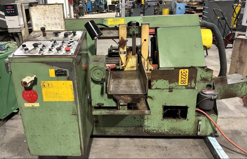 10" x 12" DoAll #C260A, automatic feed horizontal band saw, 1-1/4" blade, 60-350 FPM, 5 HP - Image 1