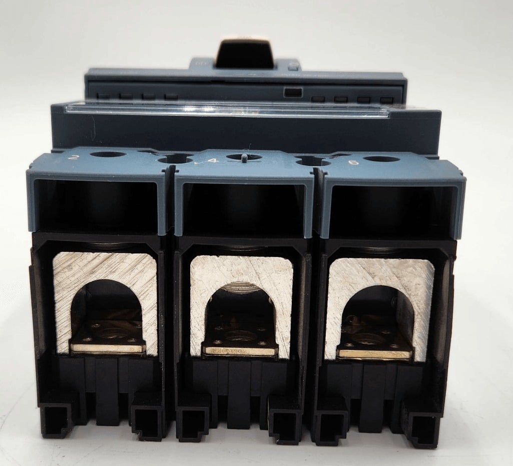 200 Amps, Siemens #3VA5220-5EC31-0AA0, Circuit Breaker, 3-Pole, 600 Volts - Image 4
