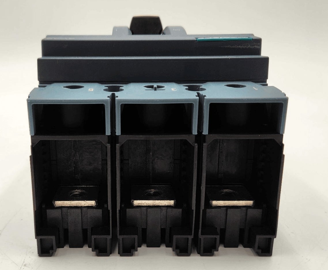 200 Amps, Siemens #3VA5220-5EC31-0AA0, Circuit Breaker, 3-Pole, 600 Volts - Image 5