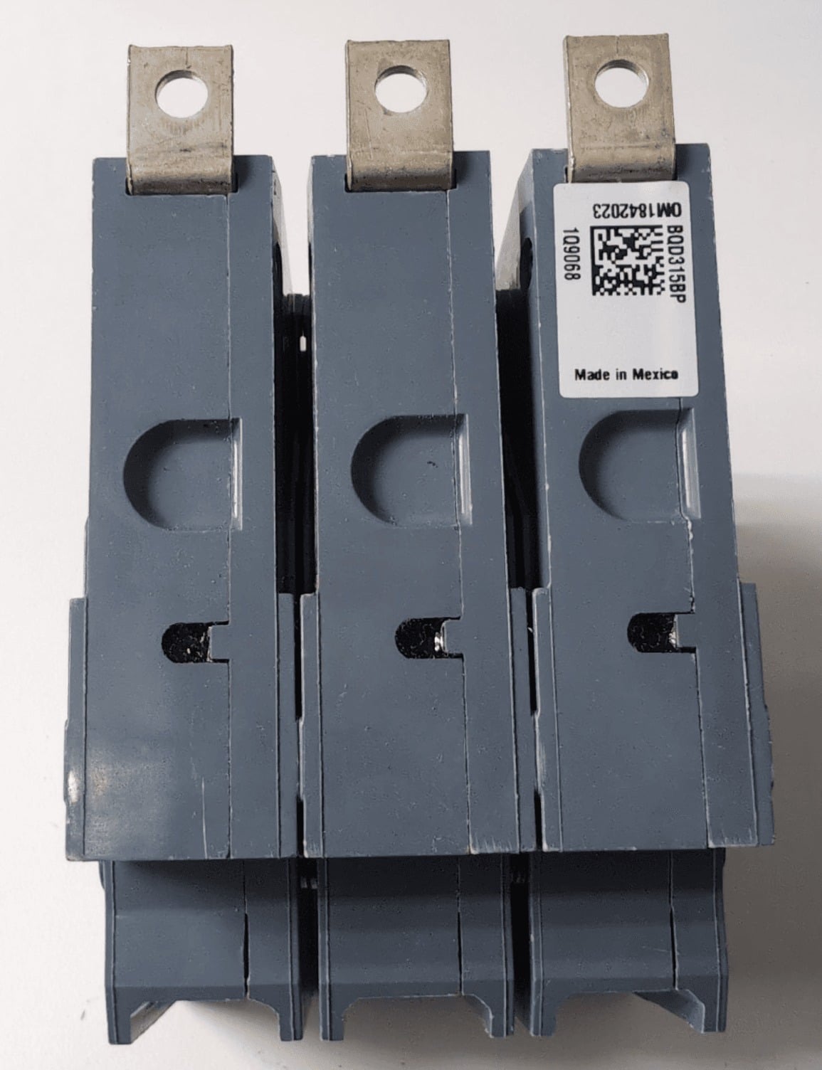 15 Amps, Siemens #BQD315, Circuit Breaker, 3-Pole, 240 Volts, NEW - Image 4