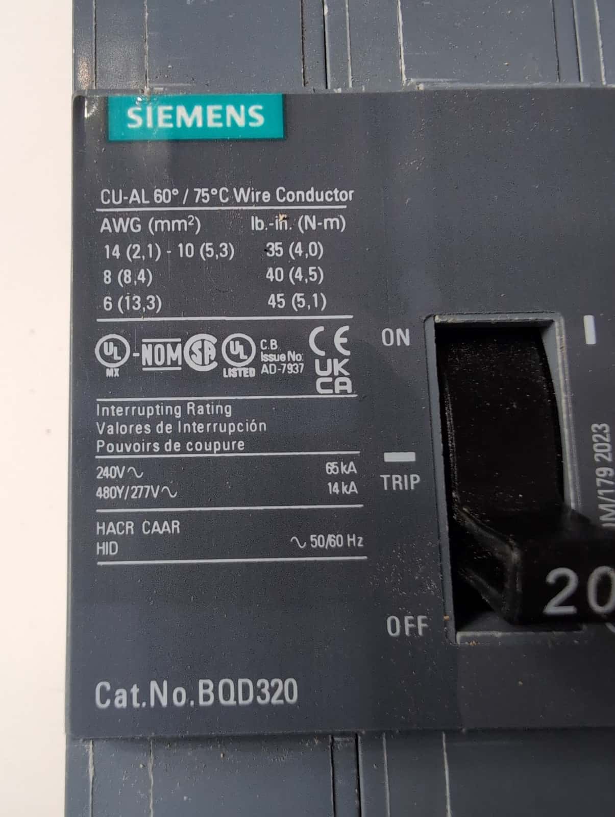20 Amps, Siemens #BQD320, Circuit Breaker, 3-Pole, 240 Volts - Image 3
