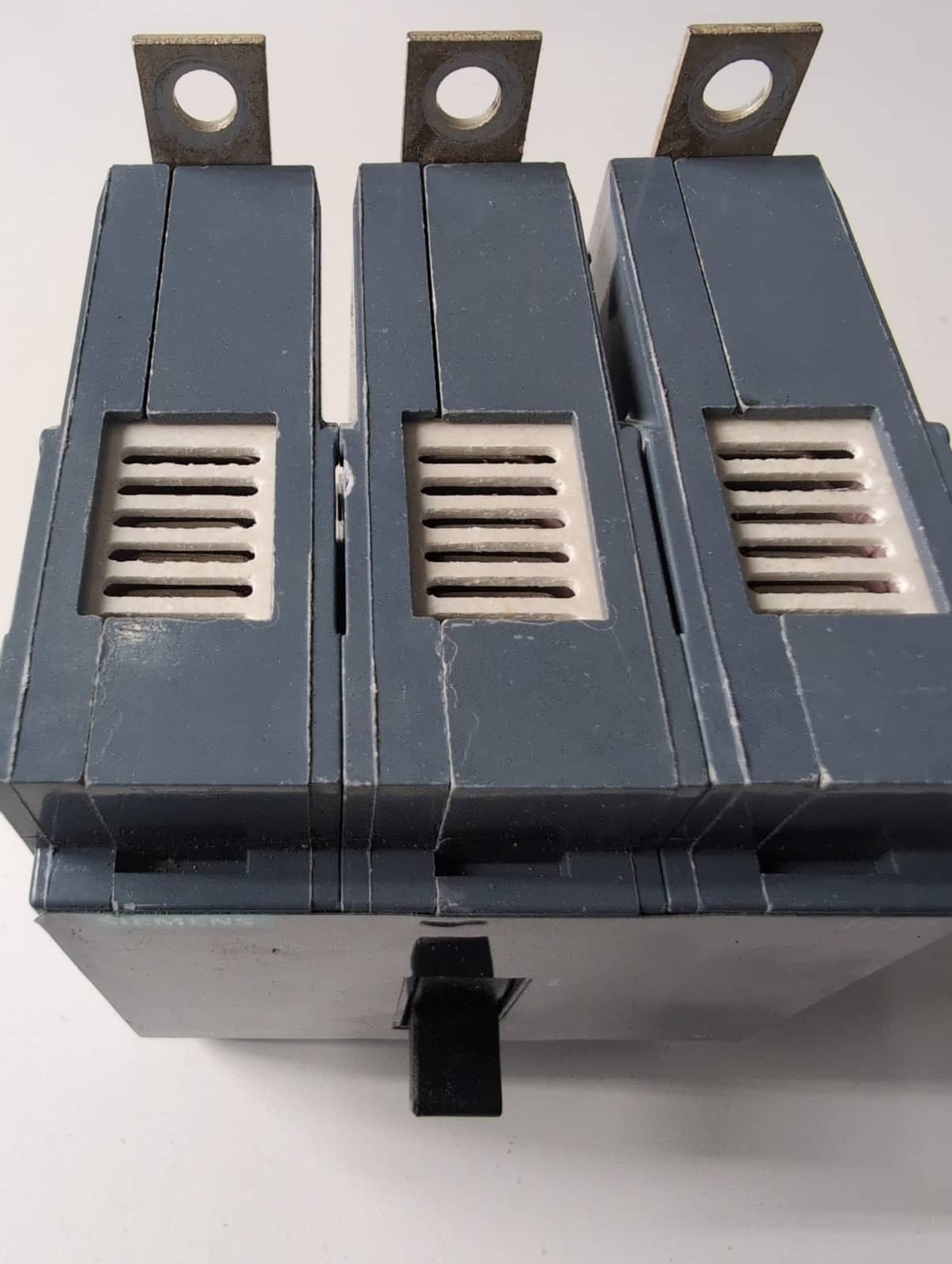 20 Amps, Siemens #BQD320, Circuit Breaker, 3-Pole, 240 Volts - Image 4