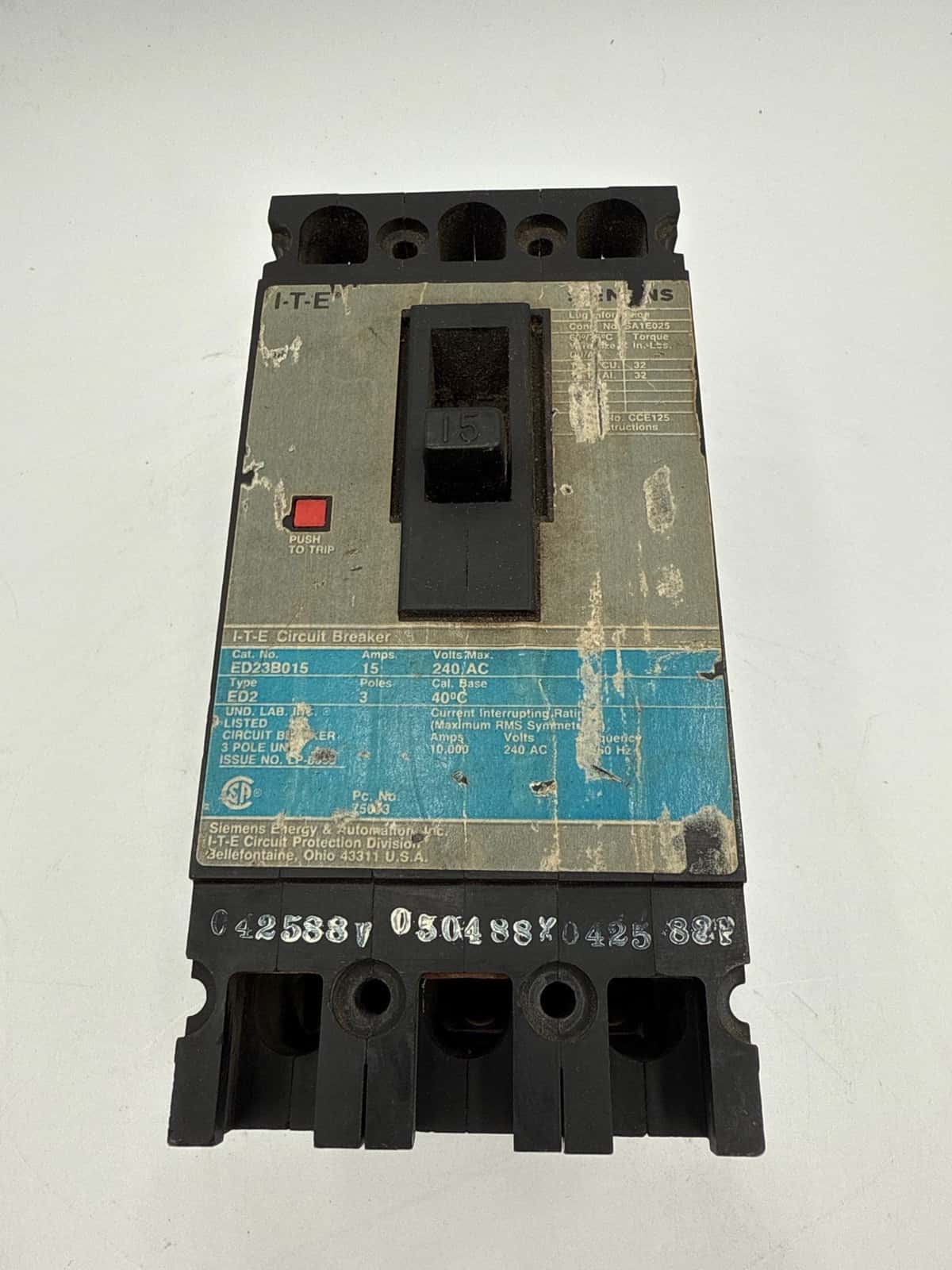 15 Amps, Siemens #ED23B015, Circuit Breaker, 3-Pole, 240 Volts - Image 2