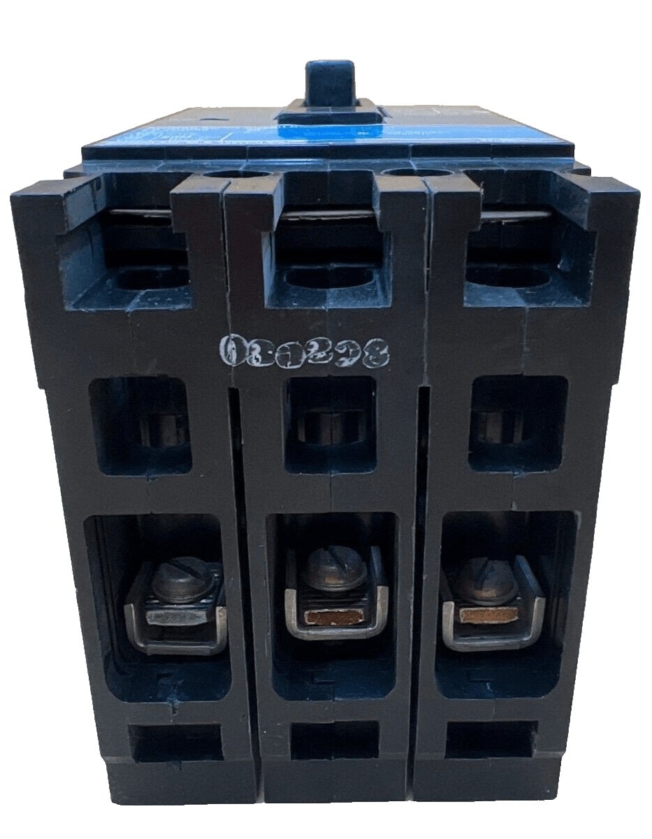 20 Amps, Siemens #ED23B020, Circuit Breaker, 3-Pole, 240 Volts, Bolt-On - Image 6