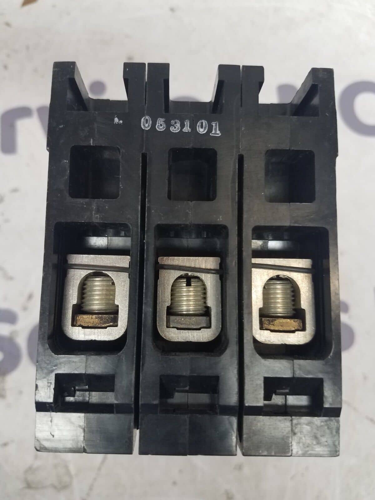 40 Amps, Siemens #ED63B040, Circuit Breaker, 3-Pole, 600 Volts, Bolt-On - Image 5