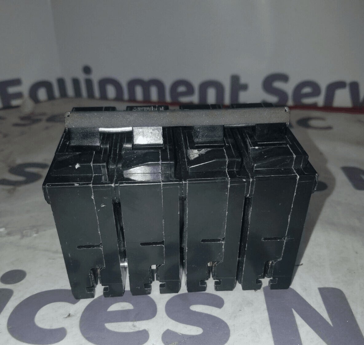 200 Amps, Siemens #EQ9685R, Circuit Breaker, 4-Pole, 240 Volts, NEW - Image 7